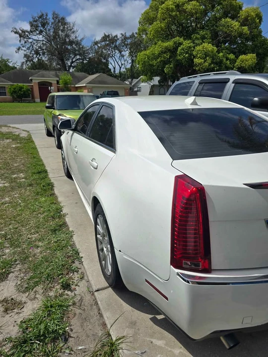 2010 Cadillac CTS 2nd Gen - Image 3 of 7