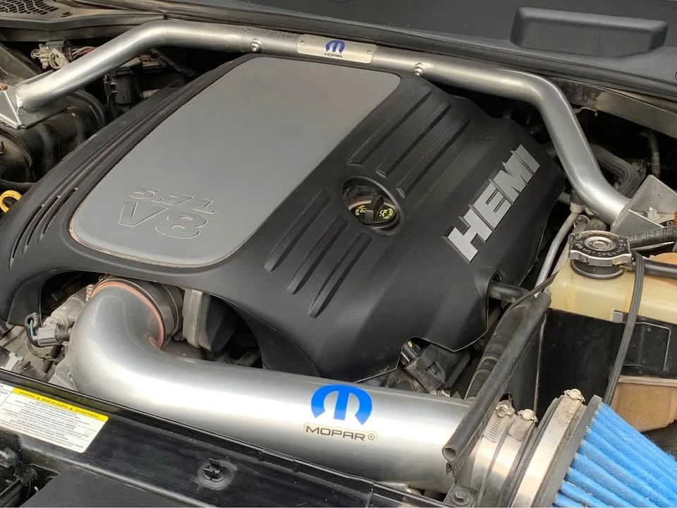 2010 Dodge Challenger 3rd Gen - Image 3 of 5