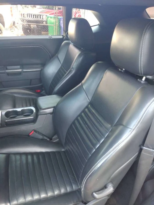 2010 Dodge Challenger 3rd Gen - Image 7 of 7