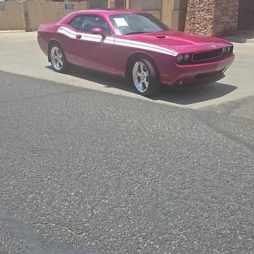 2010 Dodge Challenger RT Furious Fuchsia