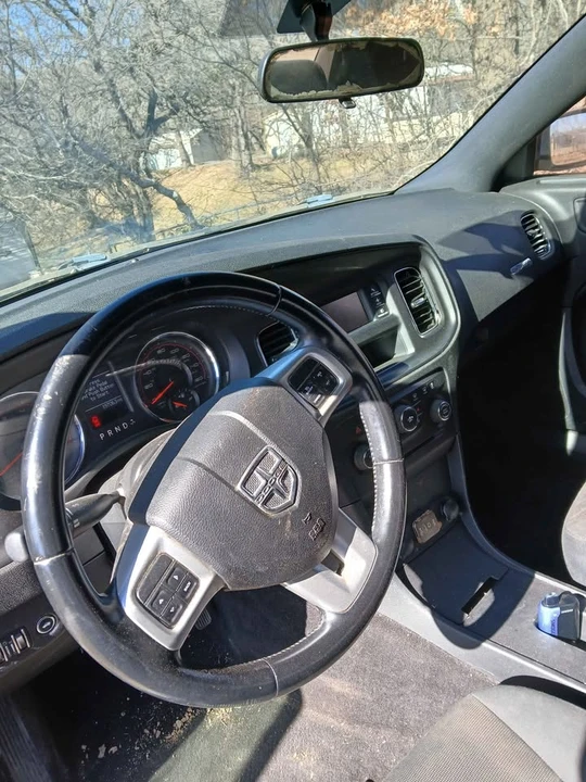 2010 Dodge Charger 6th Gen - Image 3 of 10