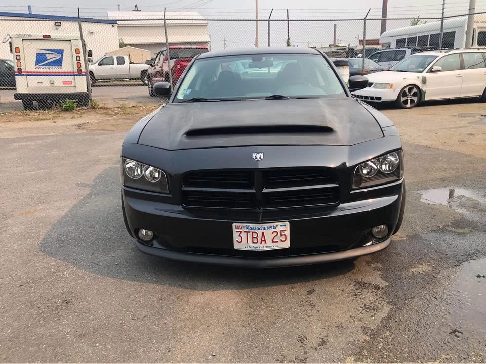 2010 Dodge Charger 6th Gen - Image 4 of 4