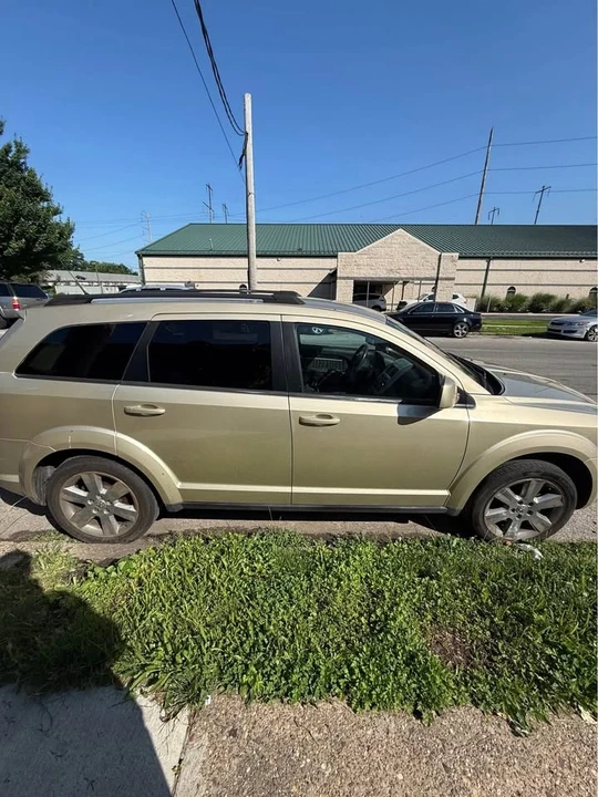 2010 Dodge Journey - Image 3 of 8