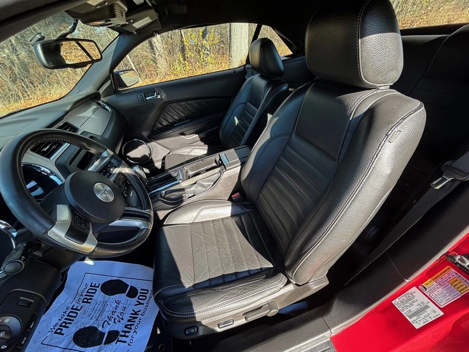 2010 Ford S197 Mustang - Image 11 of 21