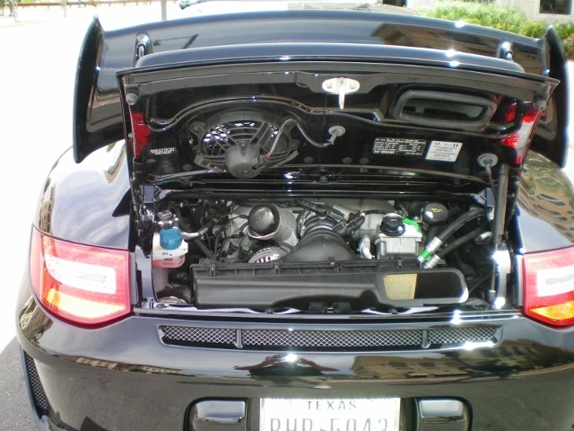 2010 Porsche 997 GT3 - Image 5 of 5