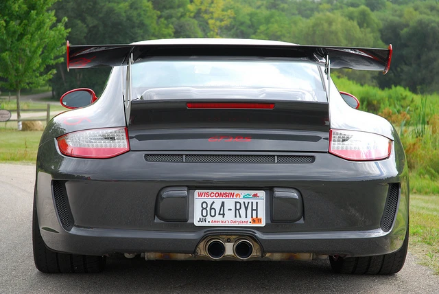 2010 Porsche 997 GT3 RS - Image 3 of 5