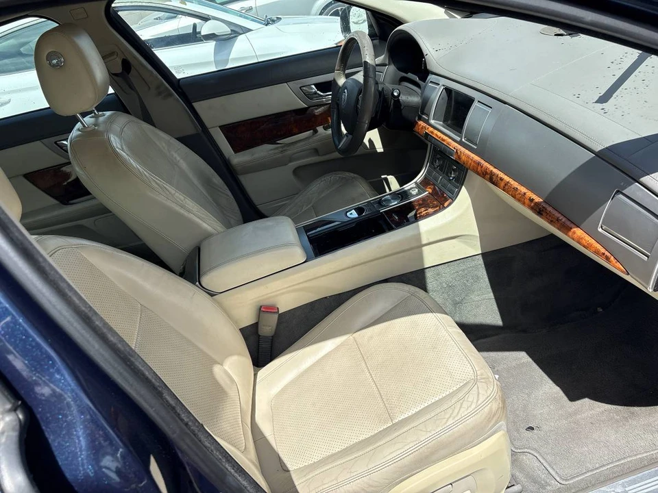 2010 Jaguar X250 XF - Image 3 of 5