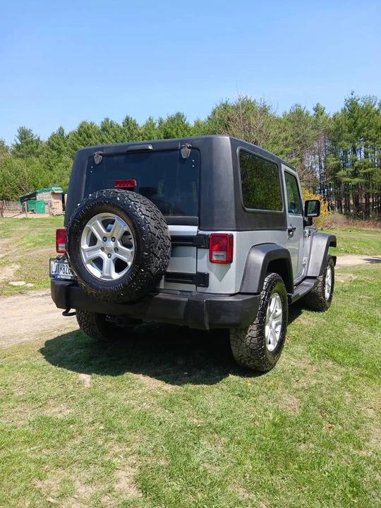 2010 Jeep JK Wrangler - Image 4 of 5