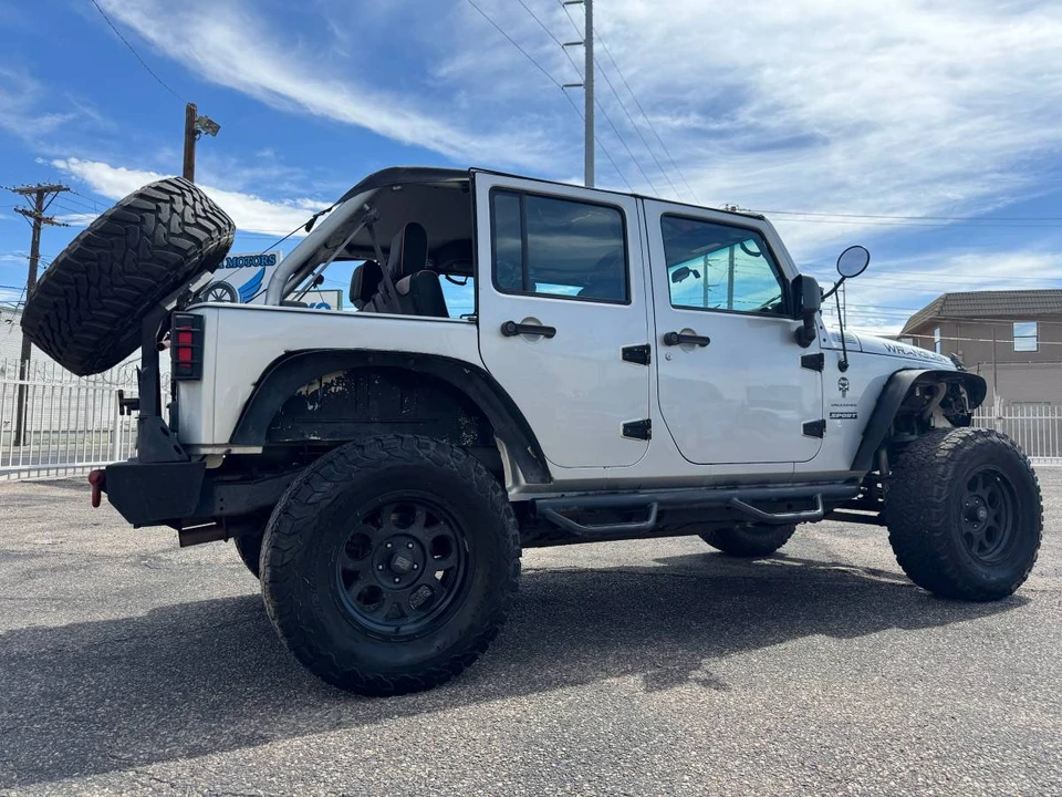 2010 Jeep JK Wrangler - Image 4 of 11