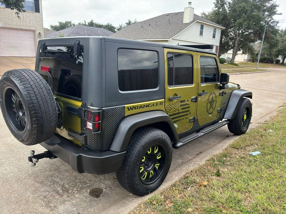 2010 Jeep JK Wrangler - Image 3 of 17