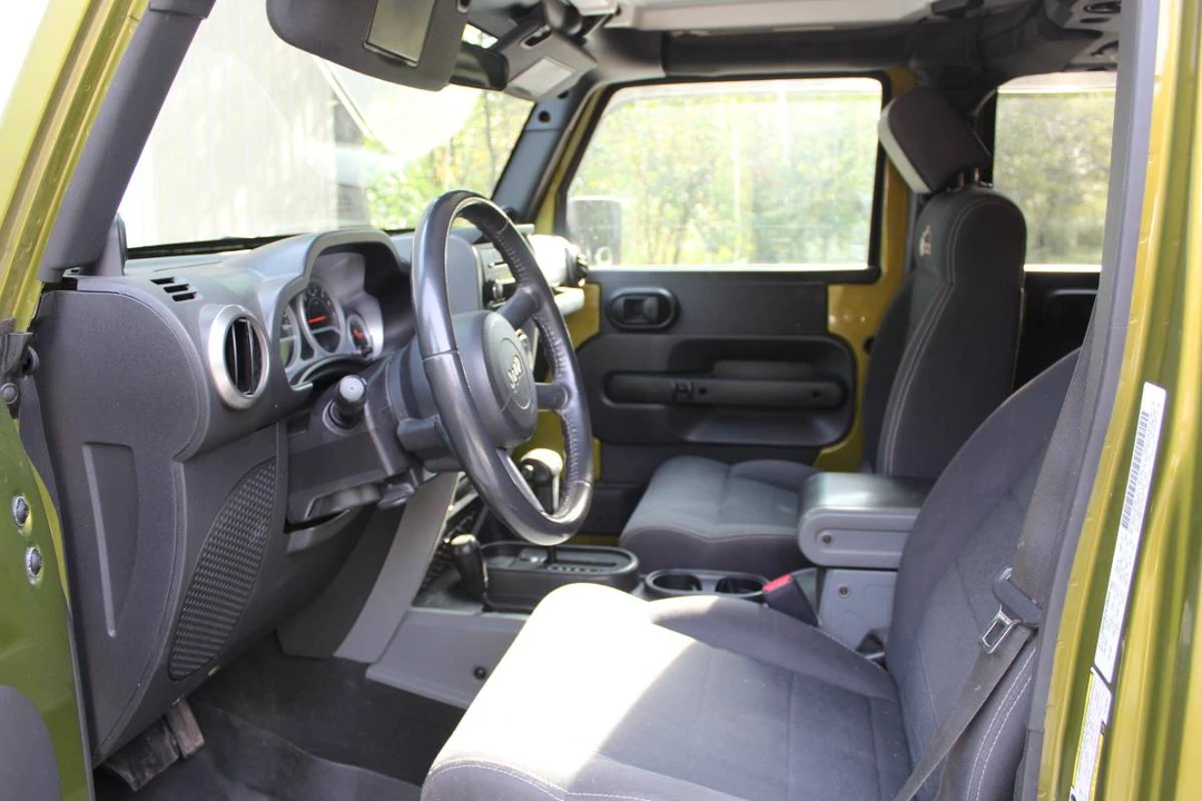 2010 Jeep JK Wrangler - Image 9 of 15