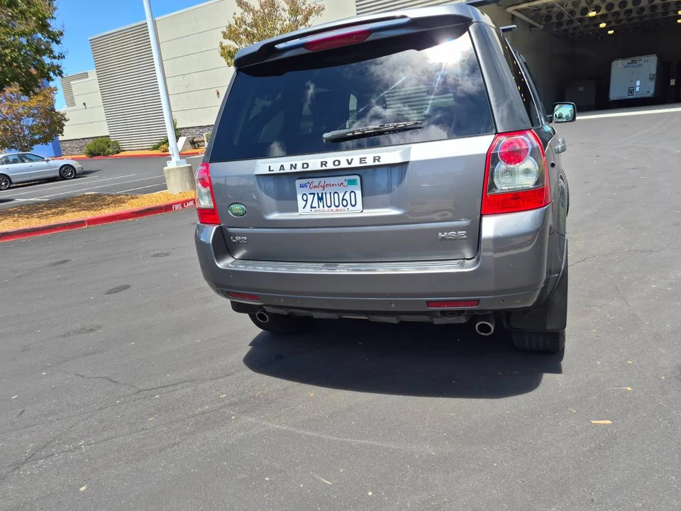 2010 Land Rover Freelander - Image 10 of 15