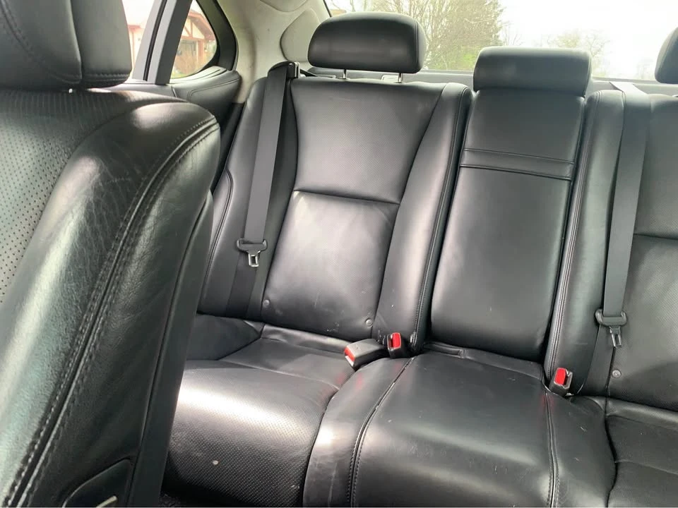 2010 Lexus LS 4th Gen - Image 3 of 7