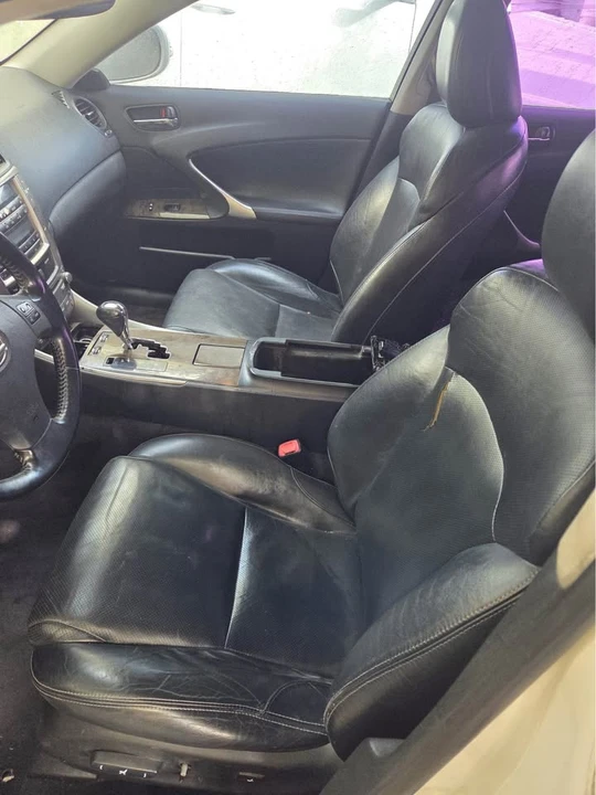 2010 Lexus IS 2nd Gen - Image 7 of 8