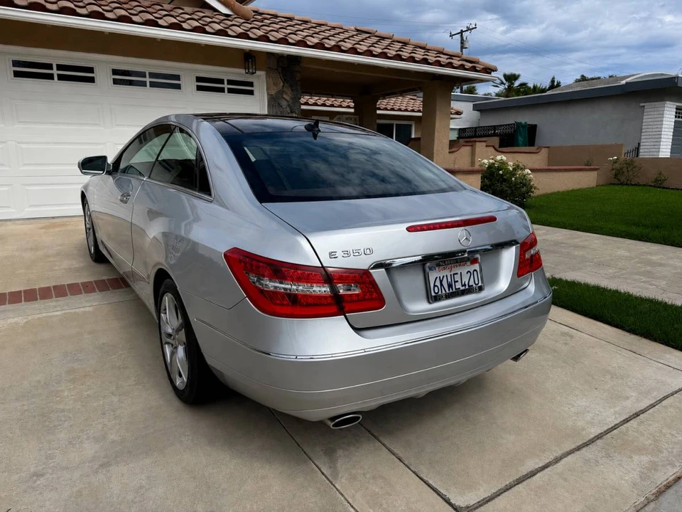 2010 Mercedes-Benz W212 E-Class - Image 5 of 9