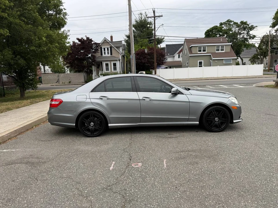 2010 Mercedes-Benz W212 E-Class - Image 6 of 20