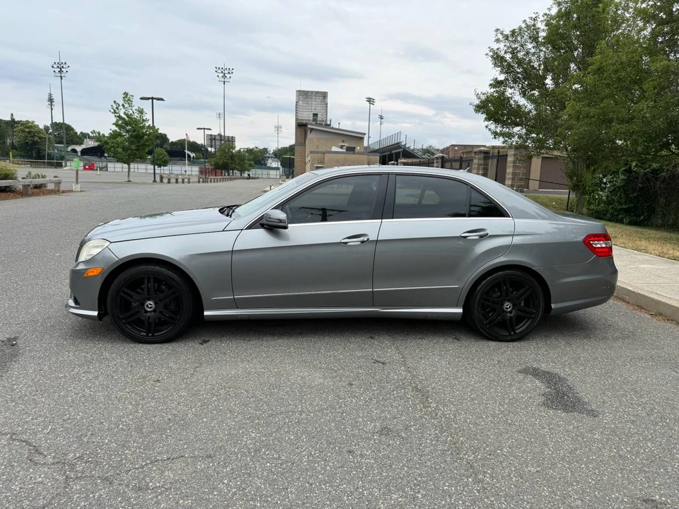 2010 Mercedes-Benz W212 E-Class - Image 7 of 20