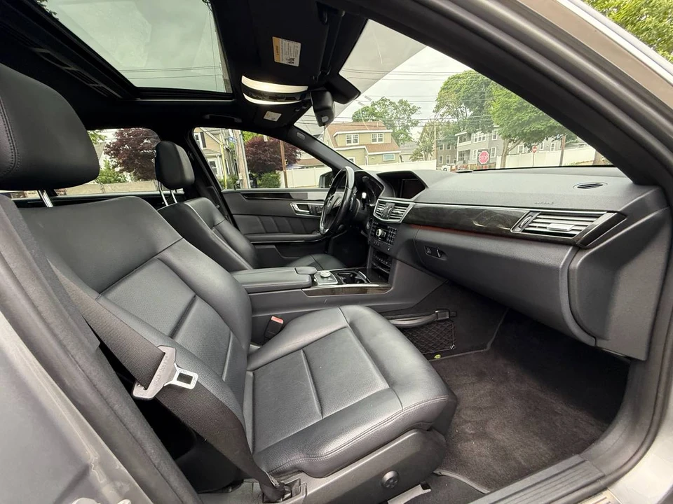 2010 Mercedes-Benz W212 E-Class - Image 16 of 20