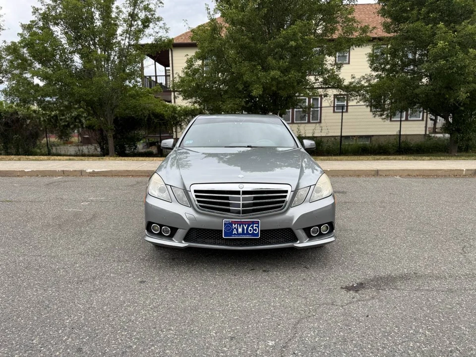 2010 Mercedes-Benz W212 E-Class - Image 2 of 20