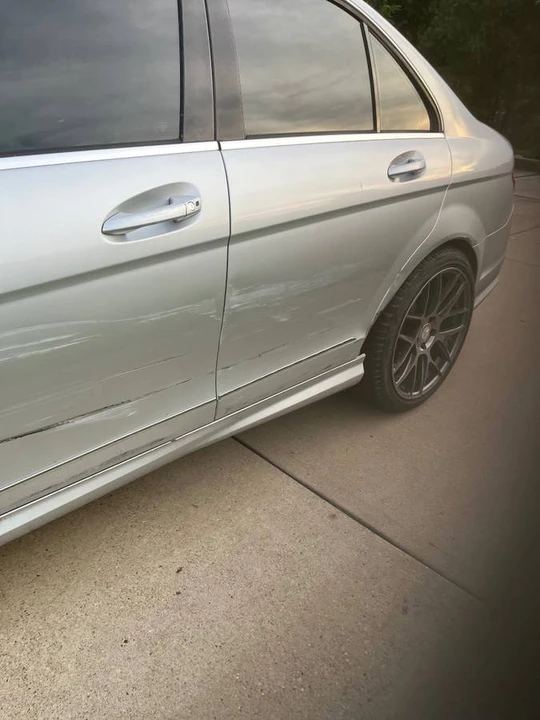 2010 Mercedes-Benz W204 C-Class - Image 11 of 15