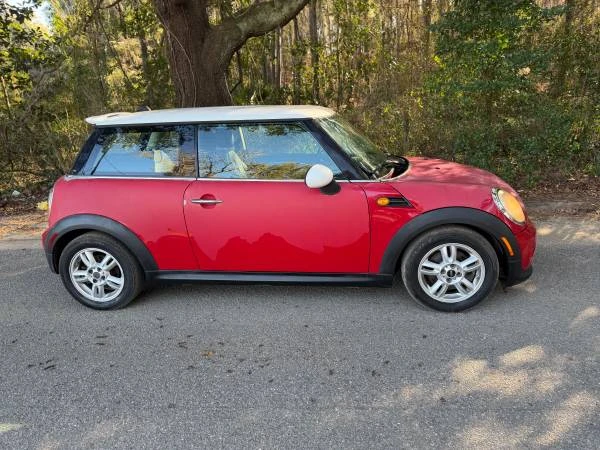 2010 Mini Mini 2nd Gen - Image 5 of 8