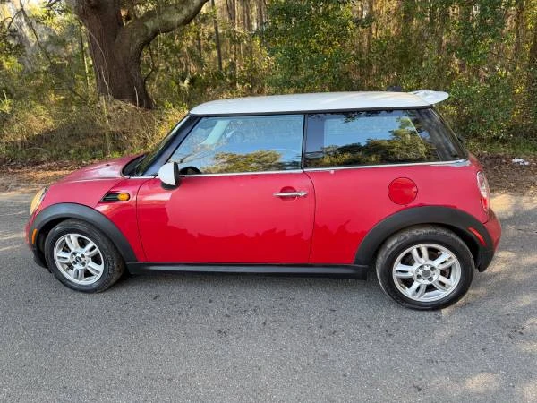 2010 Mini Mini 2nd Gen - Image 7 of 8