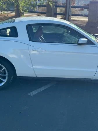 2010 Ford S197 Mustang - Image 3 of 21