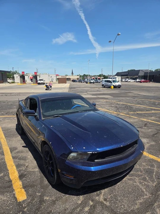 2010 Ford S197 Mustang GT - Image 2 of 13
