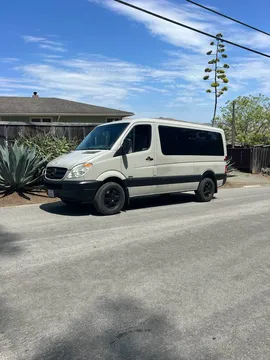 2010 Mercedes-Benz Sprinter 2500