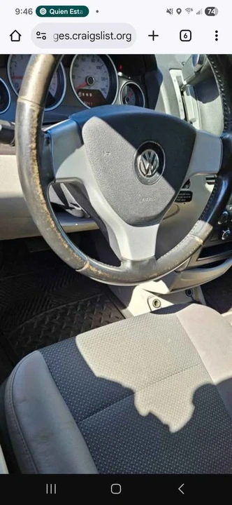 2010 Volkswagen Routan - Image 10 of 10