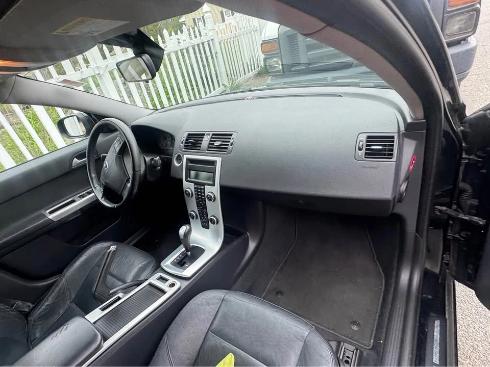 2010 Volvo S40 2nd Gen - Image 4 of 11