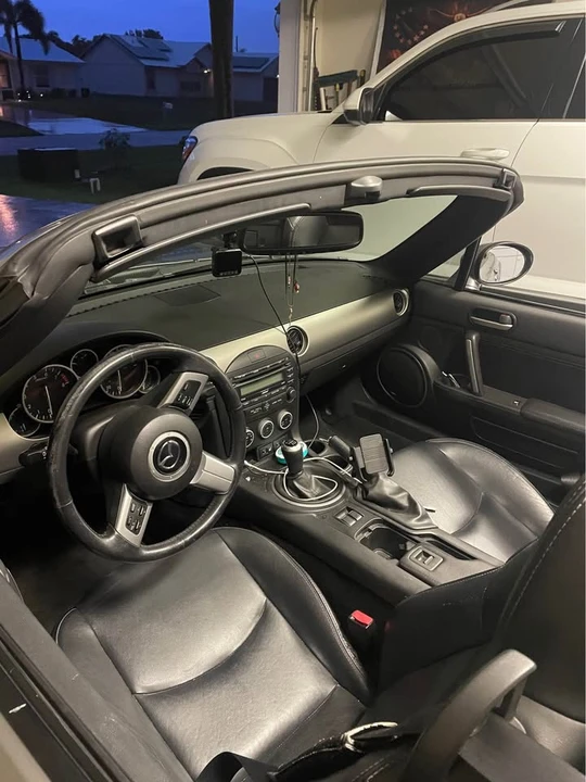 2010 Mazda NC MX-5 Miata - Image 3 of 4