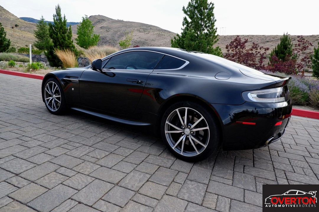 2010 Aston Martin V8 Vantage (2006-2017) - Image 6 of 22