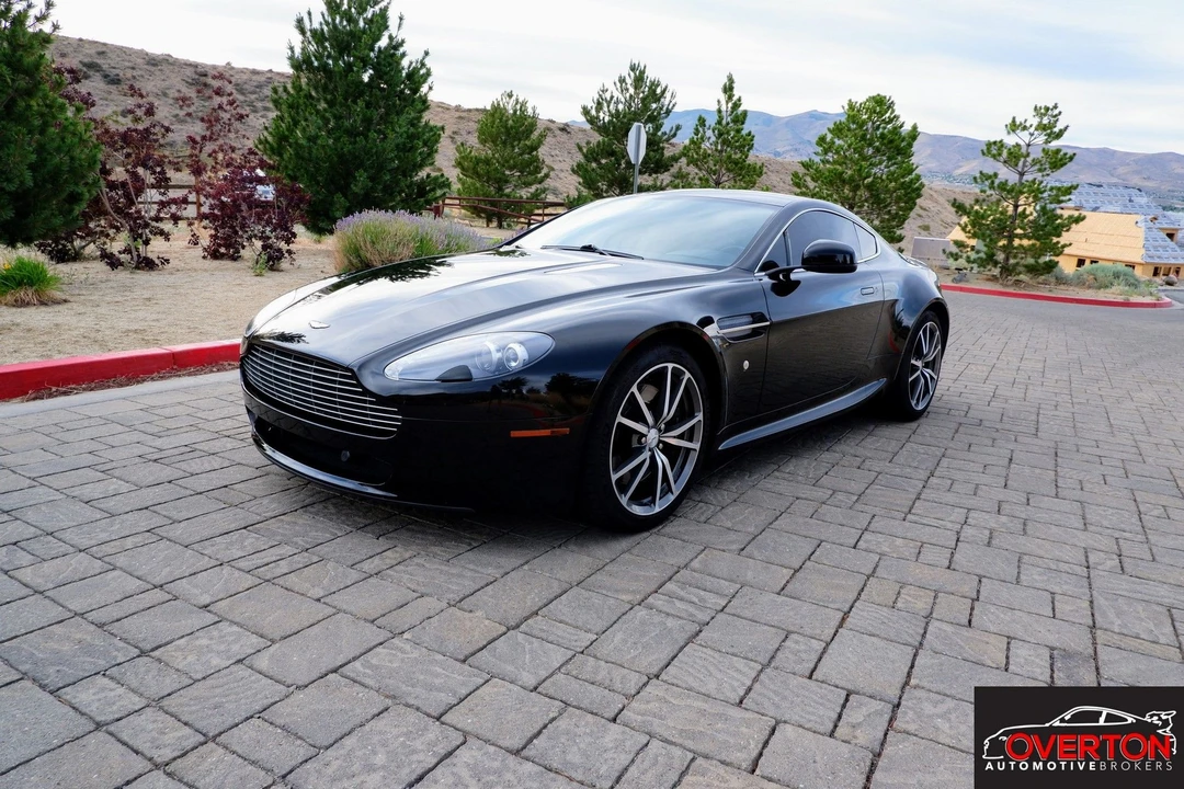 2010 Aston Martin V8 Vantage (2006-2017) - Image 8 of 22