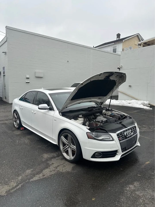 2011 Audi B8 S4 - Image 4 of 5