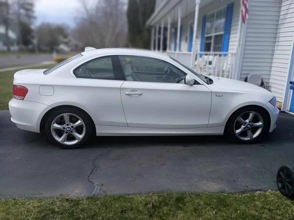2011 BMW E81/E82/E88 1 Series - Image 2 of 4