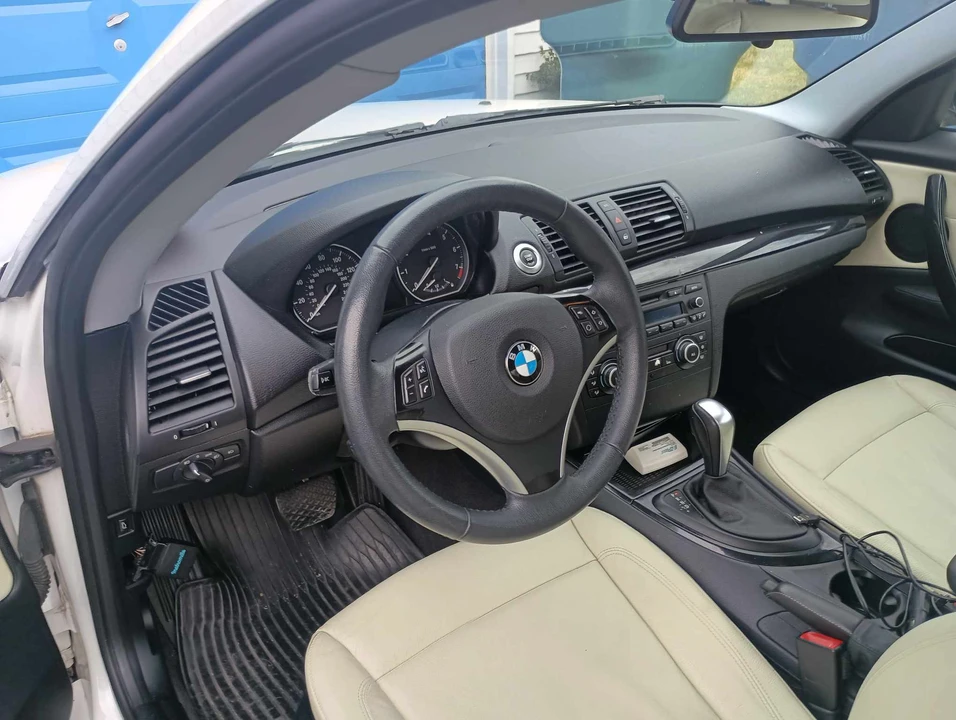 2011 BMW E81/E82/E88 1 Series - Image 3 of 4