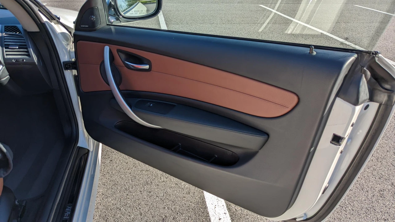 2011 BMW E81/E82/E88 1 Series - Image 13 of 29