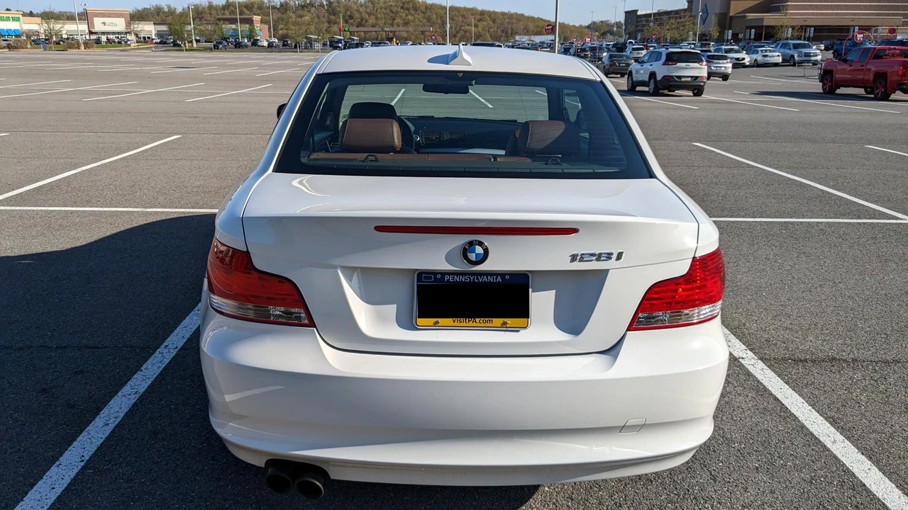 2011 BMW E81/E82/E88 1 Series - Image 7 of 29