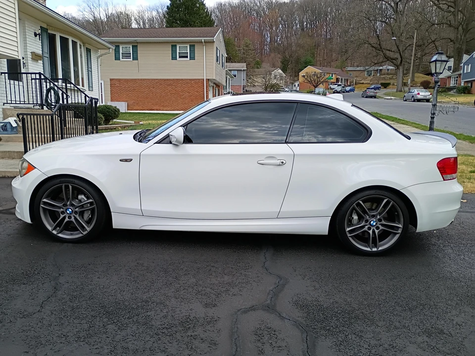 2011 BMW E82 135i & 135is - Image 4 of 9