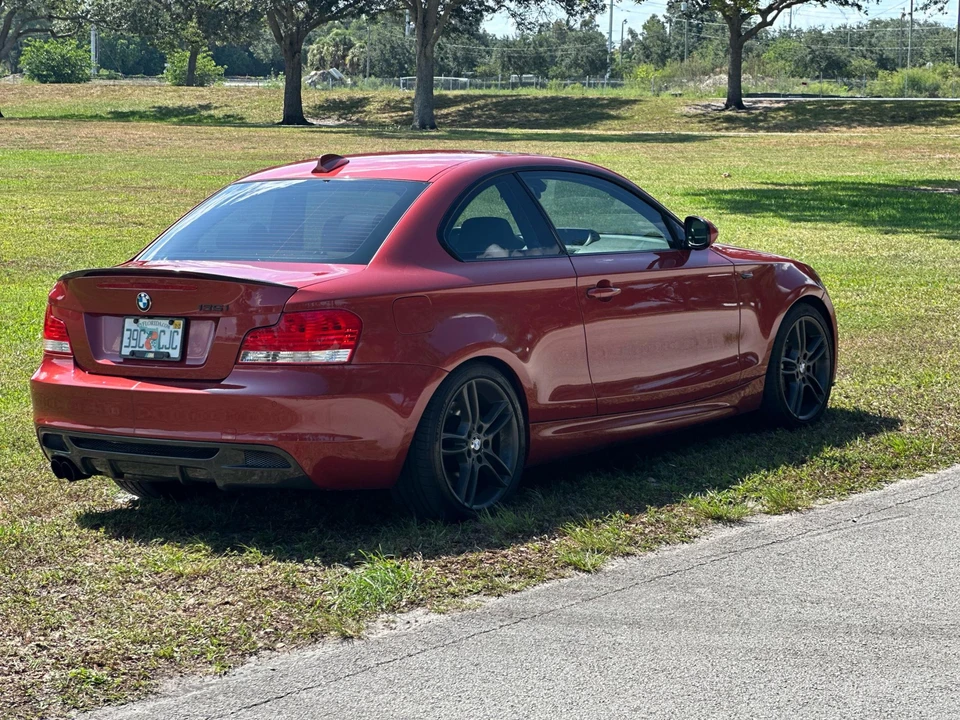 2011 BMW E82 135i & 135is - Image 4 of 13