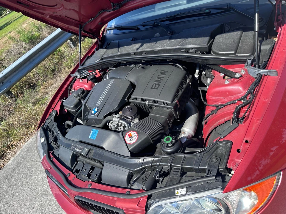 2011 BMW E82 135i & 135is - Image 5 of 13