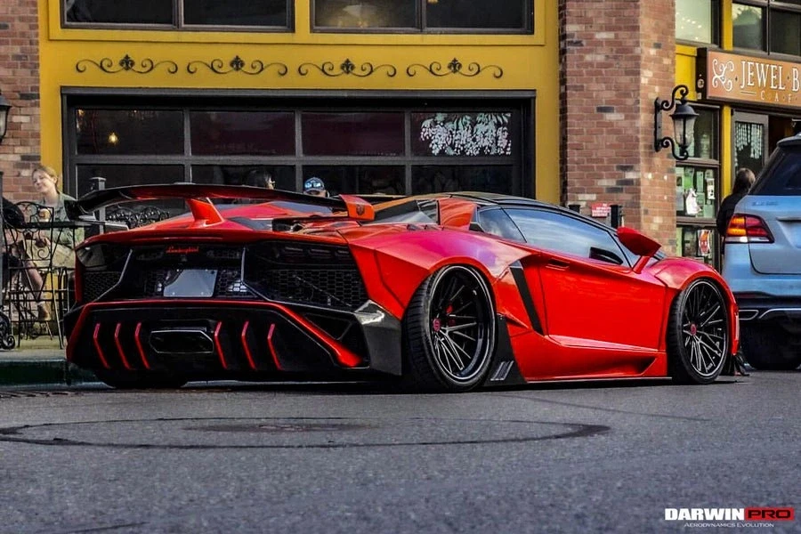 2011 Lamborghini Aventador LP700-4 - Image 2 of 10