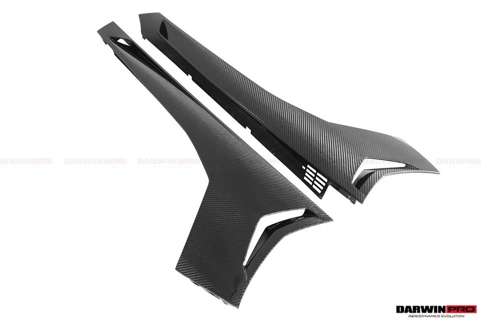2011 Parts & Memorabilia Bodywork - Image 4 of 5