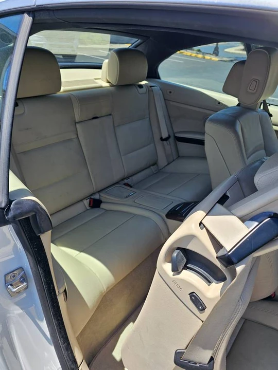 2011 BMW E93 3 Series Convertible - Image 9 of 10