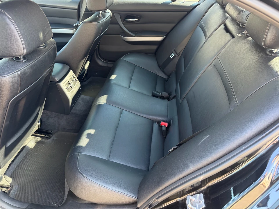2011 BMW E90 3 Series Sedan - Image 9 of 20