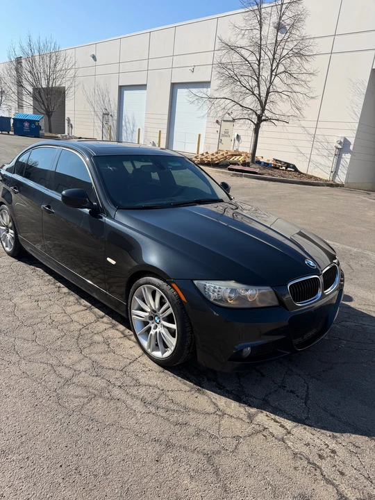 2011 BMW E90 3 Series Sedan - Image 2 of 20