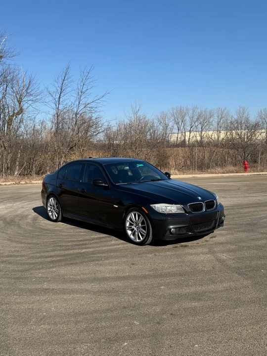 2011 BMW E90 3 Series Sedan - Image 16 of 20