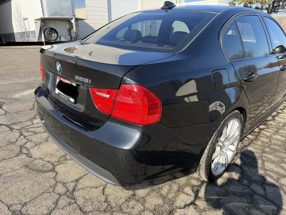 2011 BMW E90 3 Series Sedan - Image 3 of 20