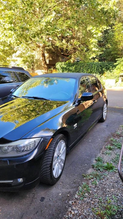 2011 BMW E90 335i Sedan - Image 9 of 17